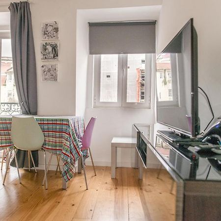 Apartamento Martires Da Patria Лиссабон Экстерьер фото