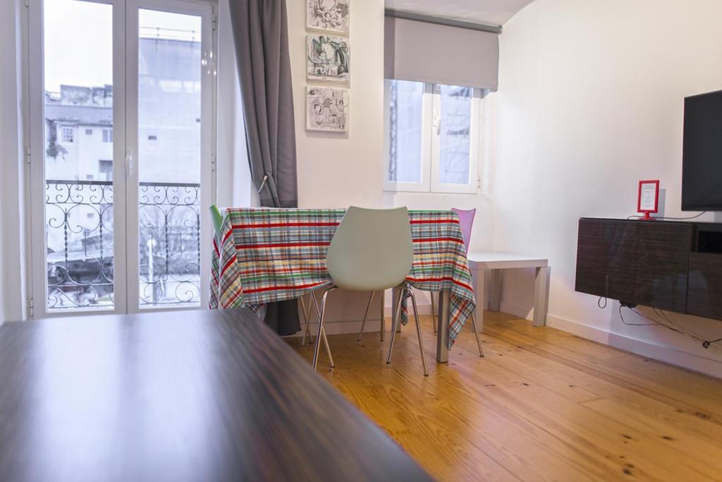 Apartamento Martires Da Patria Лиссабон Экстерьер фото